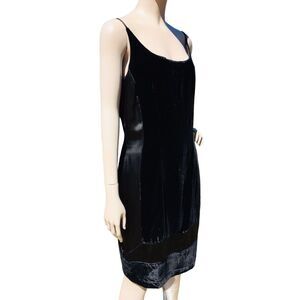 Vintage 90s Geary Roark Kamisato Black Velvet Sexy LBD Sheath Dress M